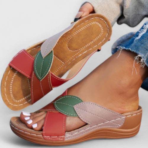Women's orthopedic comfort sandals with arch support for pain relief, ideal for everyday wear.