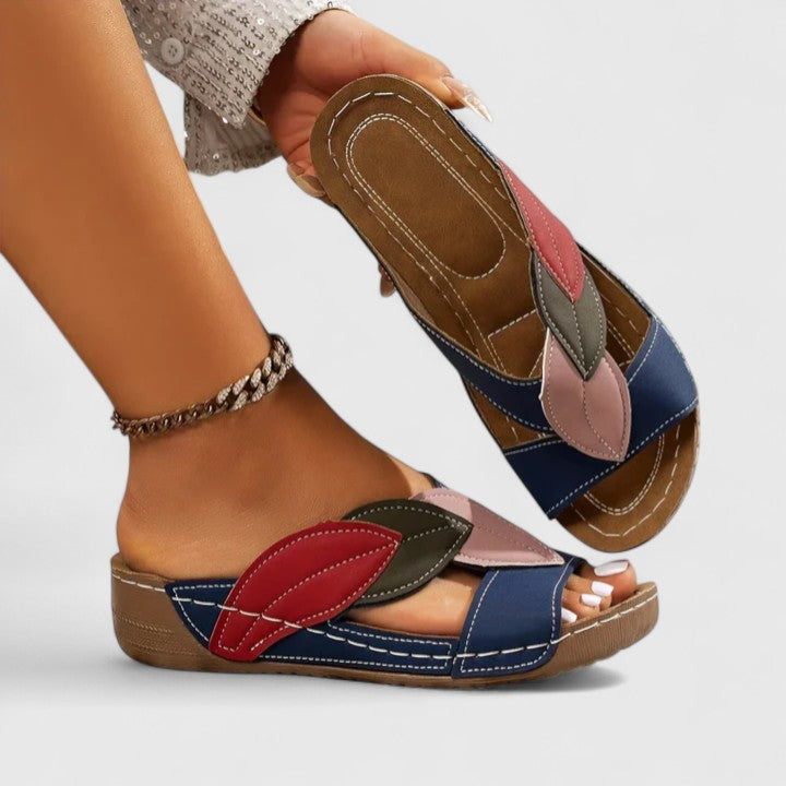 Stylish women's summer sandals, orthopedic design for arch support & foot pain relief.