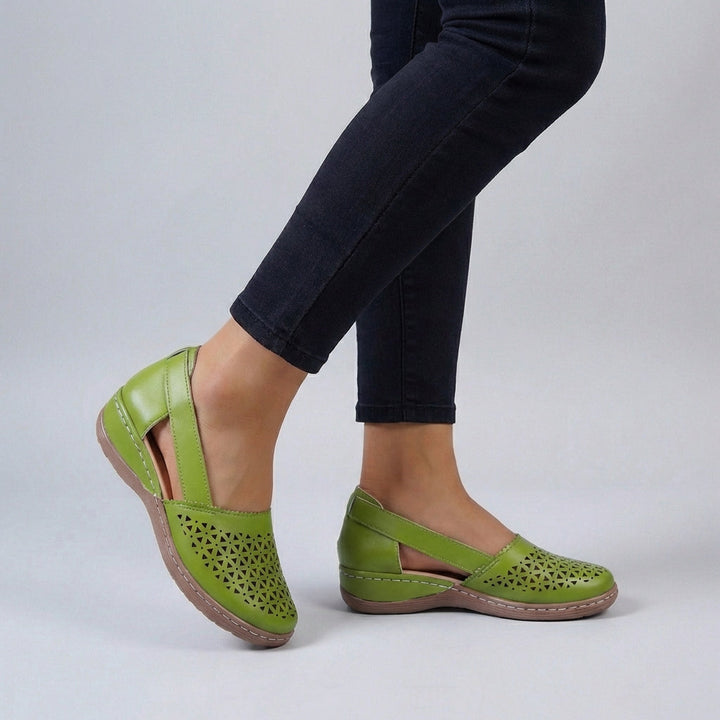 Fashionable women's summer sandals: scalloped cut-out design, open-toe, orthopedic comfort, great for travel.