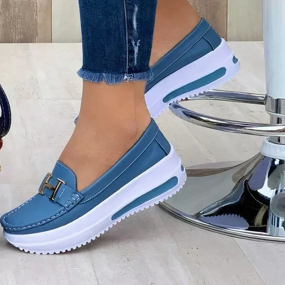 Lightweight women's orthopedic comfort shoes with advanced arch support, perfect for walking & daily style.
