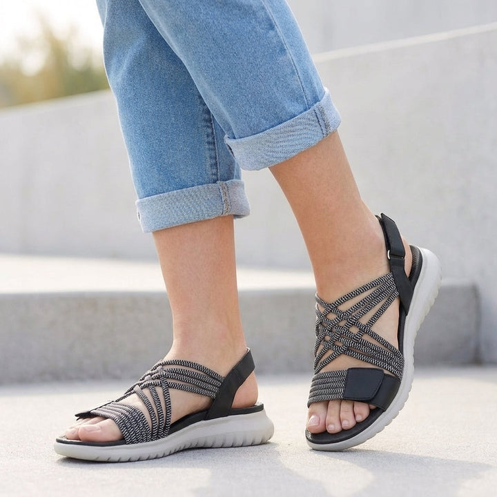 Women's summer sandals: orthopedic comfort & criss-cross style. Perfect for casual fashion footwear.