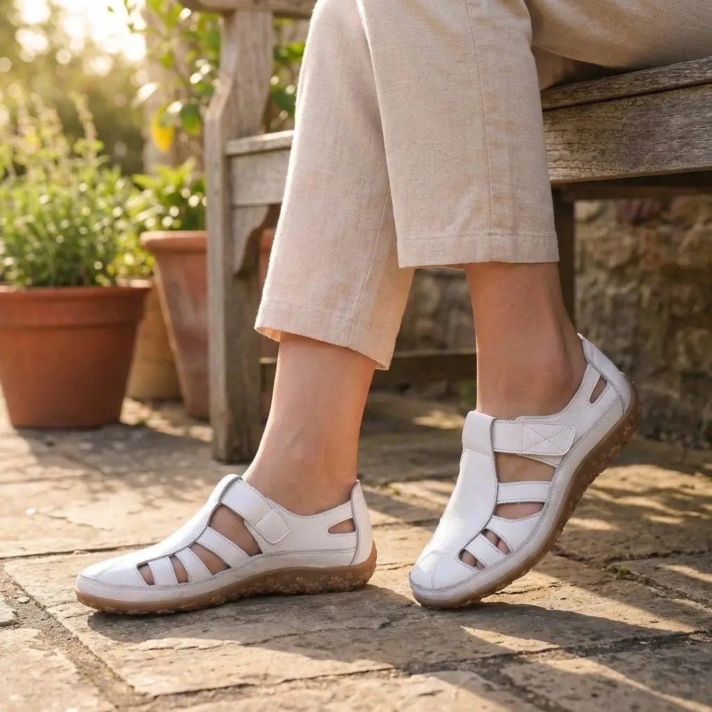 Comfortable women's closed-toe orthopedic sandals. Stylish cutout fisherman design, supportive for everyday wear.
