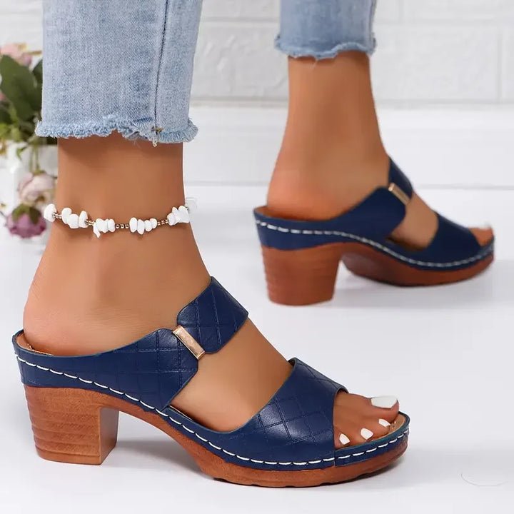 Orthopedic women's sandals with elegant block heel, platform for comfort and stylish design.