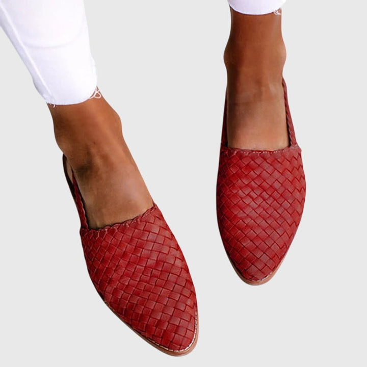 Stylish women's orthopedic sandals, perfect for summer, offering superior comfort & foot support.
