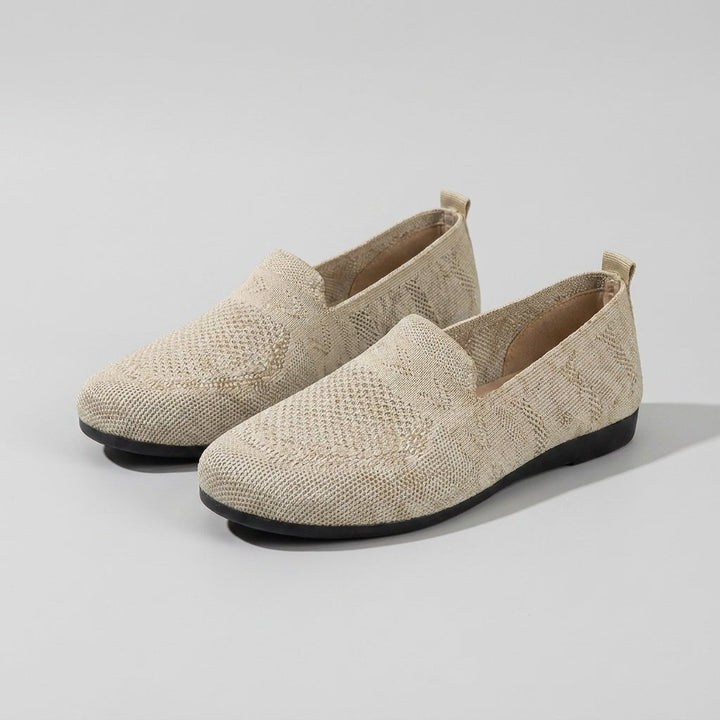 Casual yet elegant women's orthopedic slip-on flats, round toe for ultimate comfort & daily support.