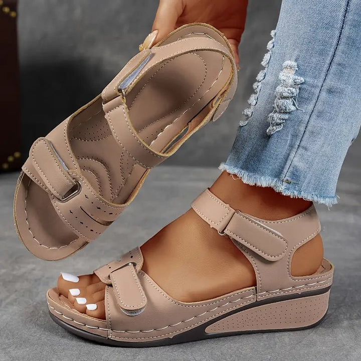 Casual women's platform wedge sandals with adjustable straps & orthopedic arch support for comfort.