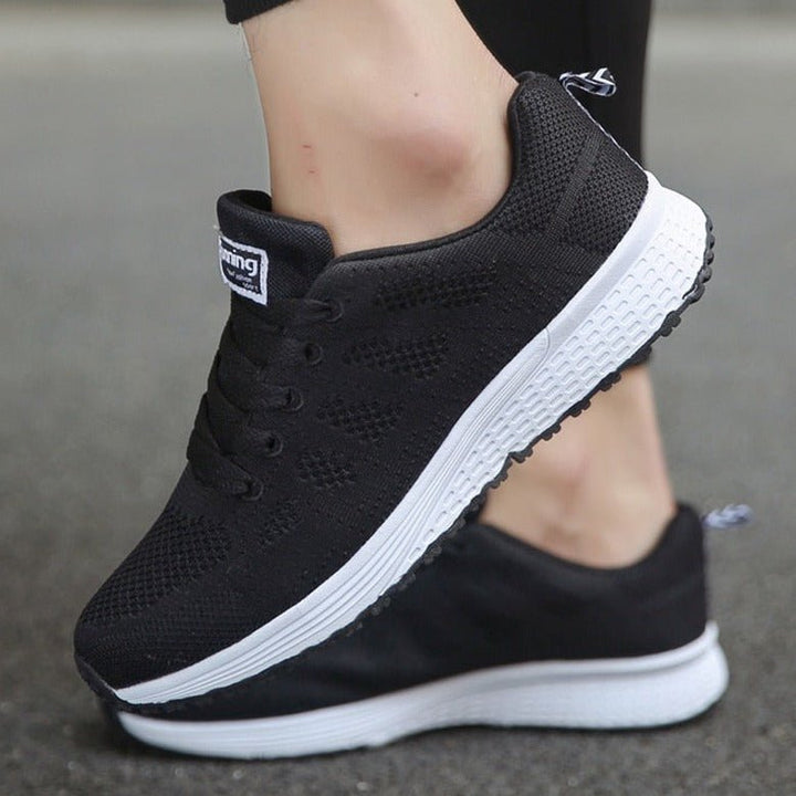 Orthopedic women's trainers, wide fit, lace-up, great for walking and all-day comfort.