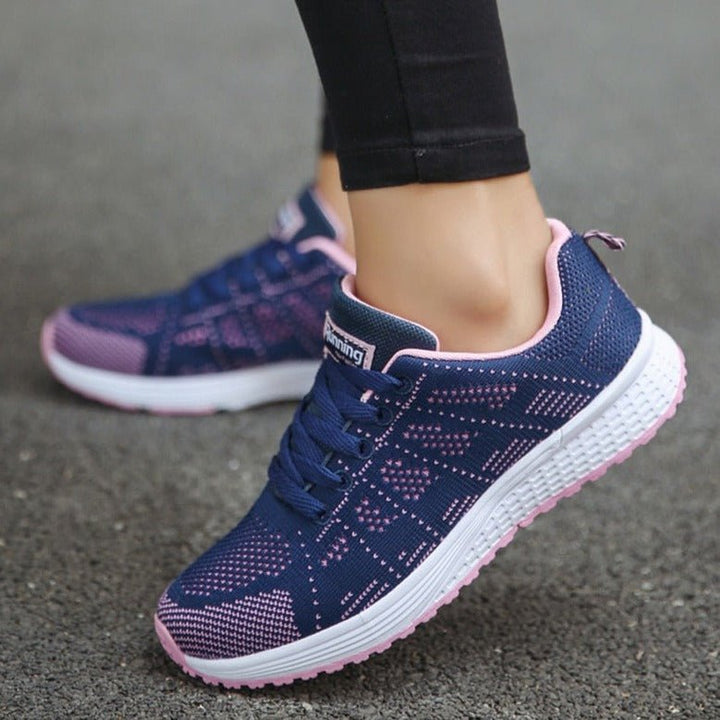 Women's comfortable walking shoes, wide-fit, orthopedic, offers plantar fasciitis relief.