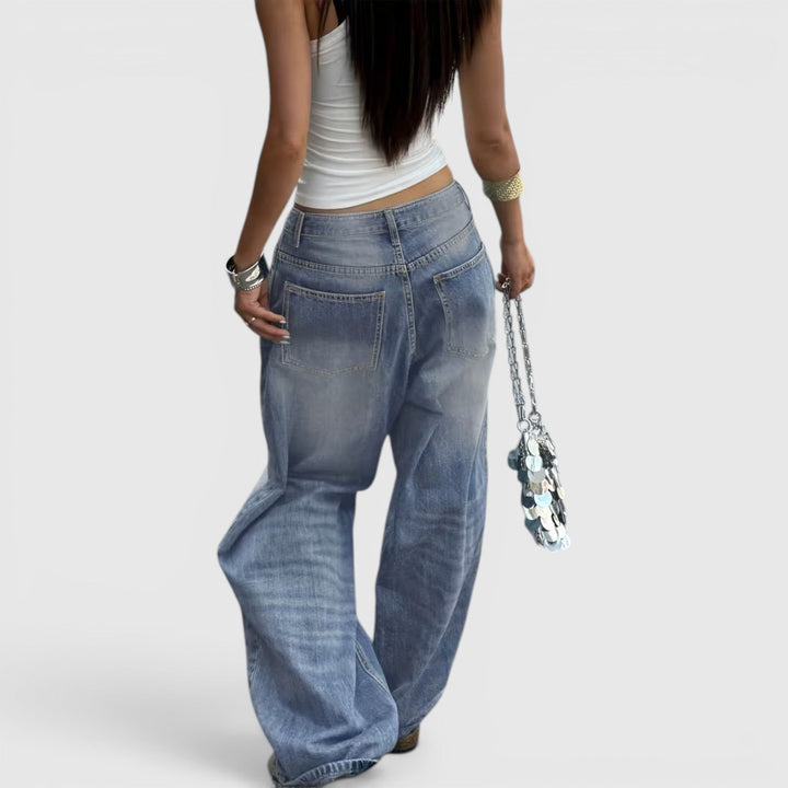 Everyday comfort women's straight leg pants, baggy and oversized for a stylish relaxed vibe.