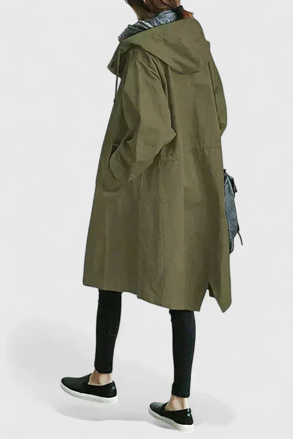 Everyday oversized women's coat, comfortable and stylish, essential outerwear for fashion.