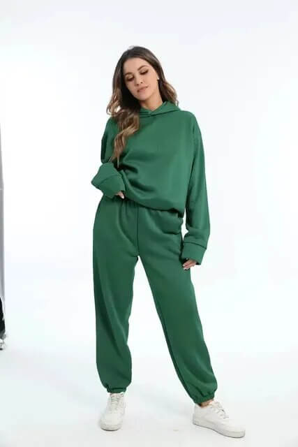 Women's oversized tracksuit set, a cozy two-piece loungewear outfit for ultimate comfort & chic style.