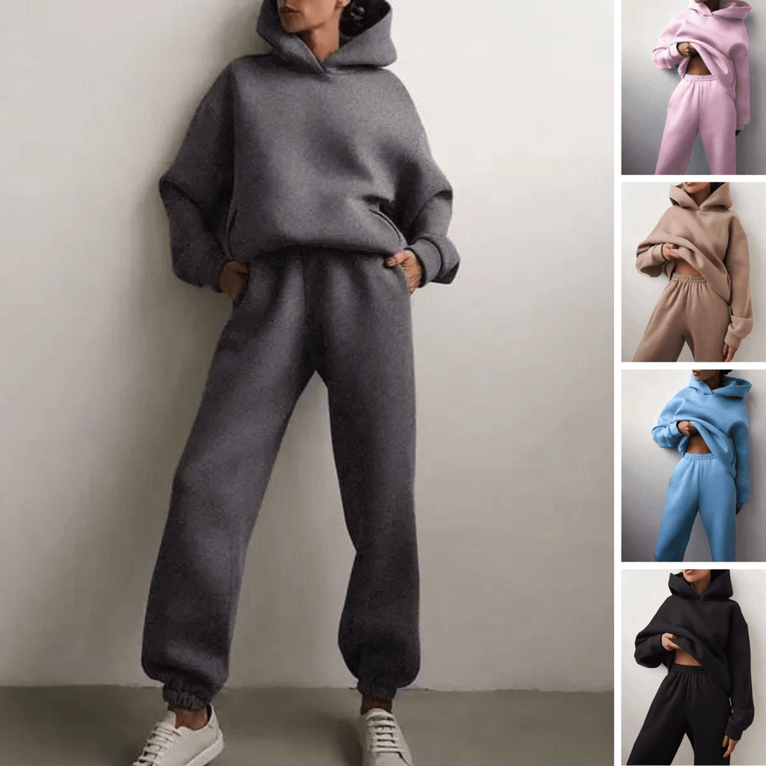 Women's chic oversized two-piece tracksuit, a comfortable and stylish set for versatile wear.