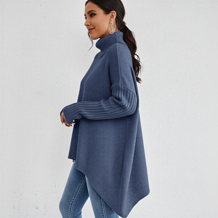 Comfortable women's oversized turtleneck jumper with a relaxed fit, perfect for everyday casual style.