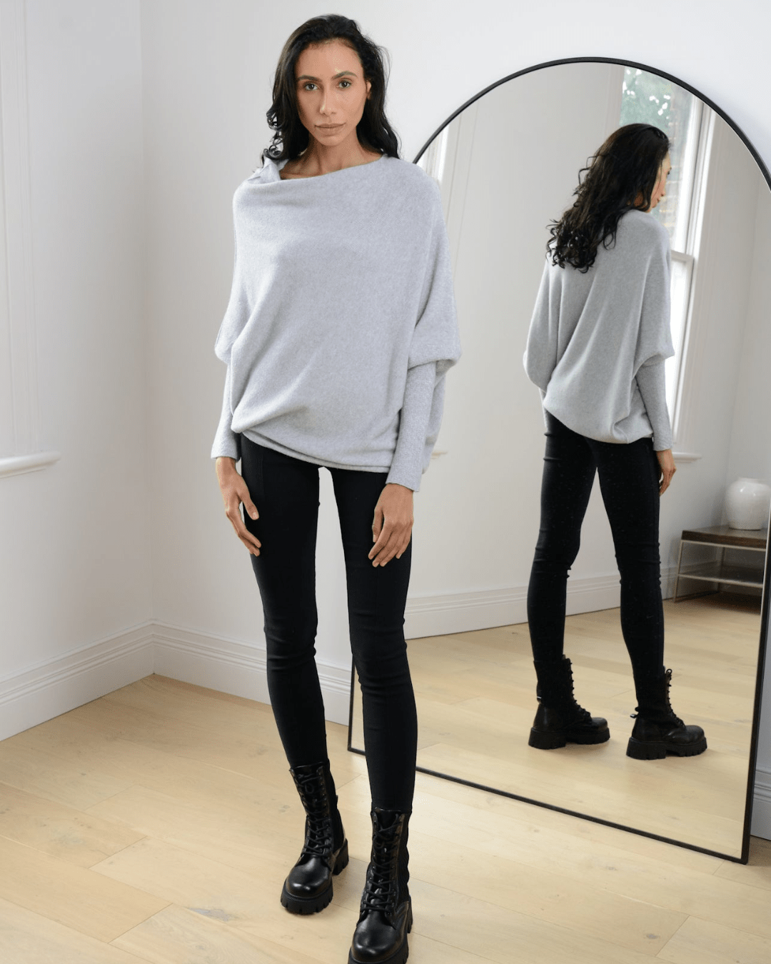 Women's Piper loose sweater. Comfortable, stylish, versatile top for everyday and winter fashion.