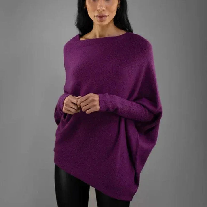 Stylish Women's Piper loose sweater, a timeless fashion piece for comfortable, versatile casual wear.