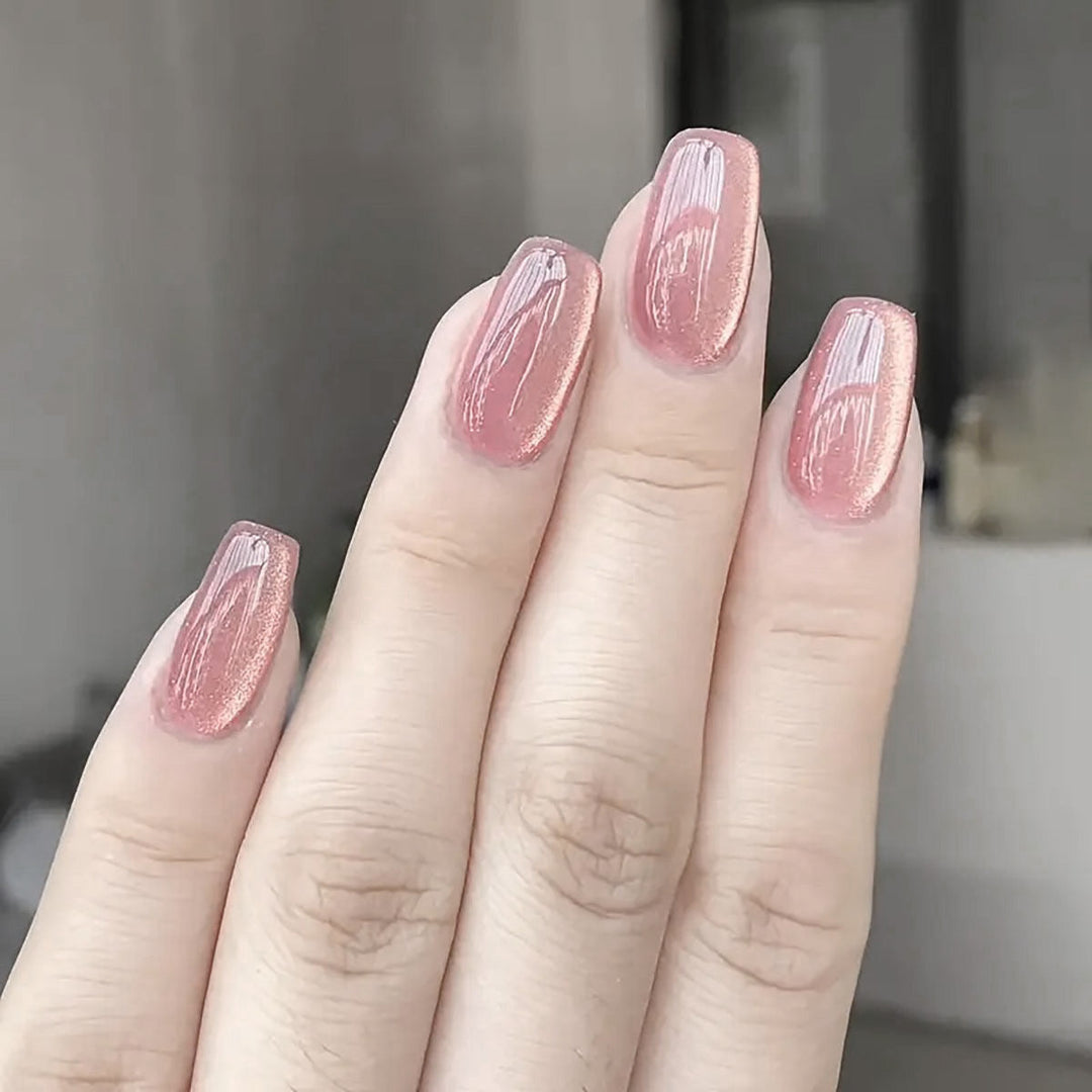 Beauty essential: Women's premium gel polish kit. Get vibrant, high-shine, long-lasting & chip-free nails at home.