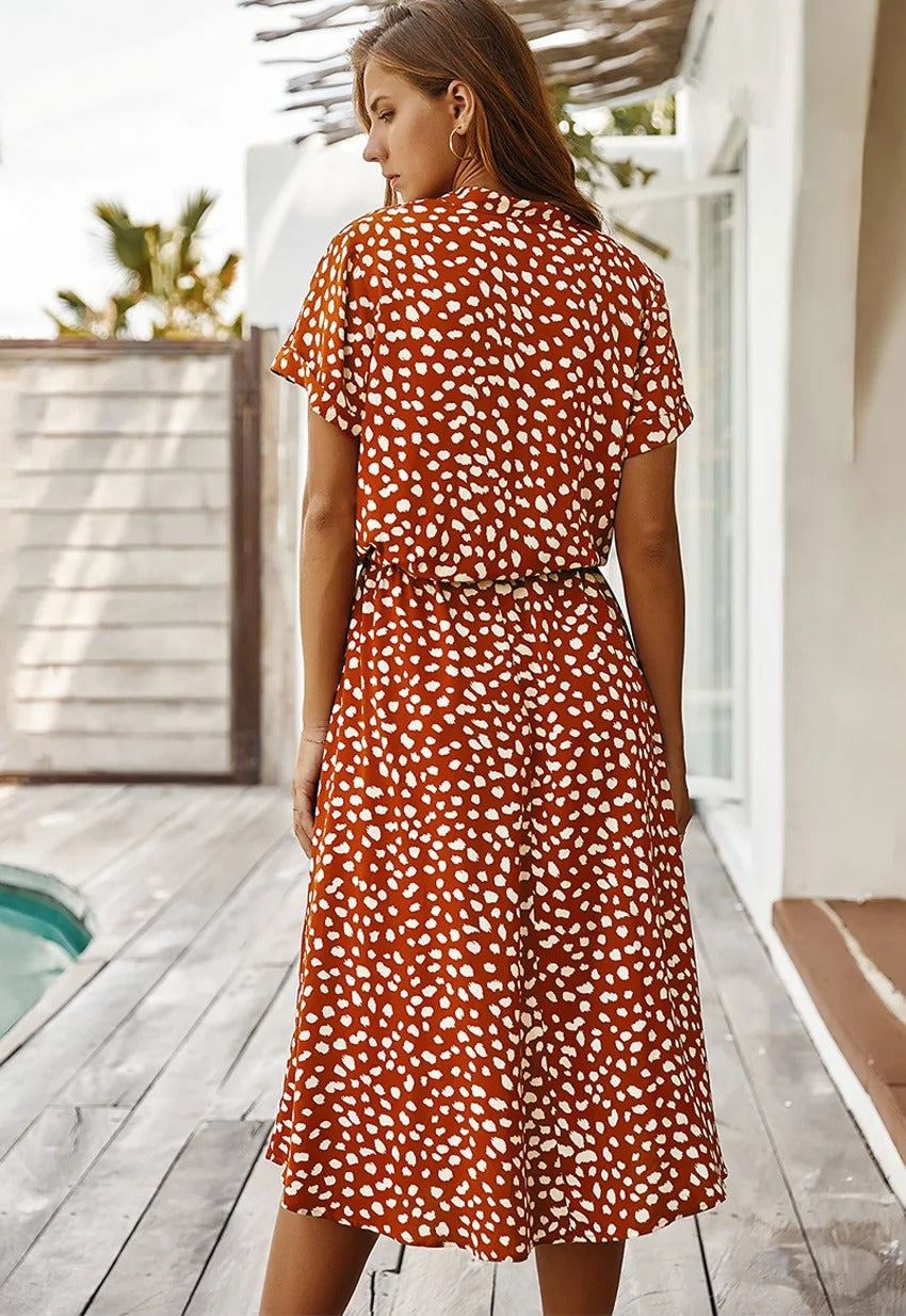 Casual women's printed midi dress, great for everyday wear, stylish and comfortable.