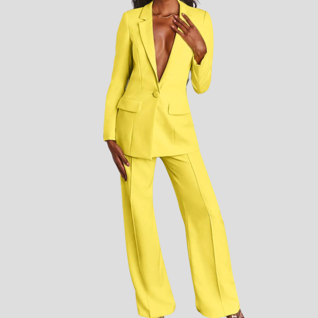 Women's professional blazer & straight-leg trouser set. Tailored business attire for the office.