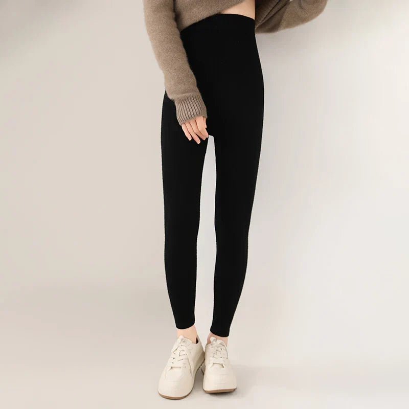Cozy women's high waist pure wool leggings in a neutral shade, ideal for everyday wear.
