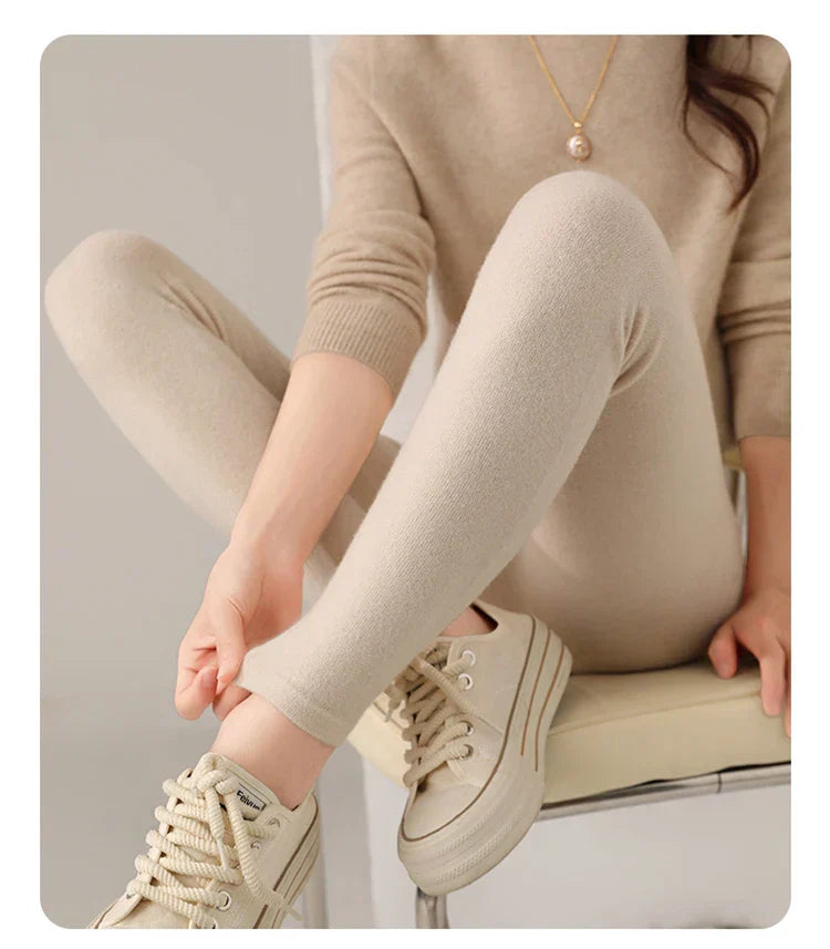 Versatile neutral shade fine knit leggings, high waist and pure wool for ladies' comfort.