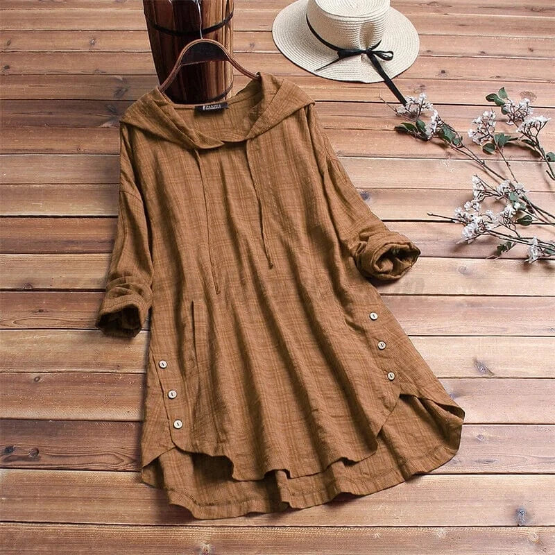 Oversized bohemian tunic hoodie for women. Relaxed fit, long sleeves, perfect for casual comfort and style.