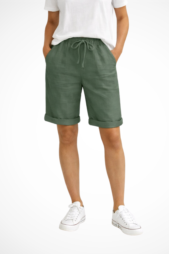 Versatile women's capri pants, relaxed fit for everyday casual wear, travel, or summer outings.