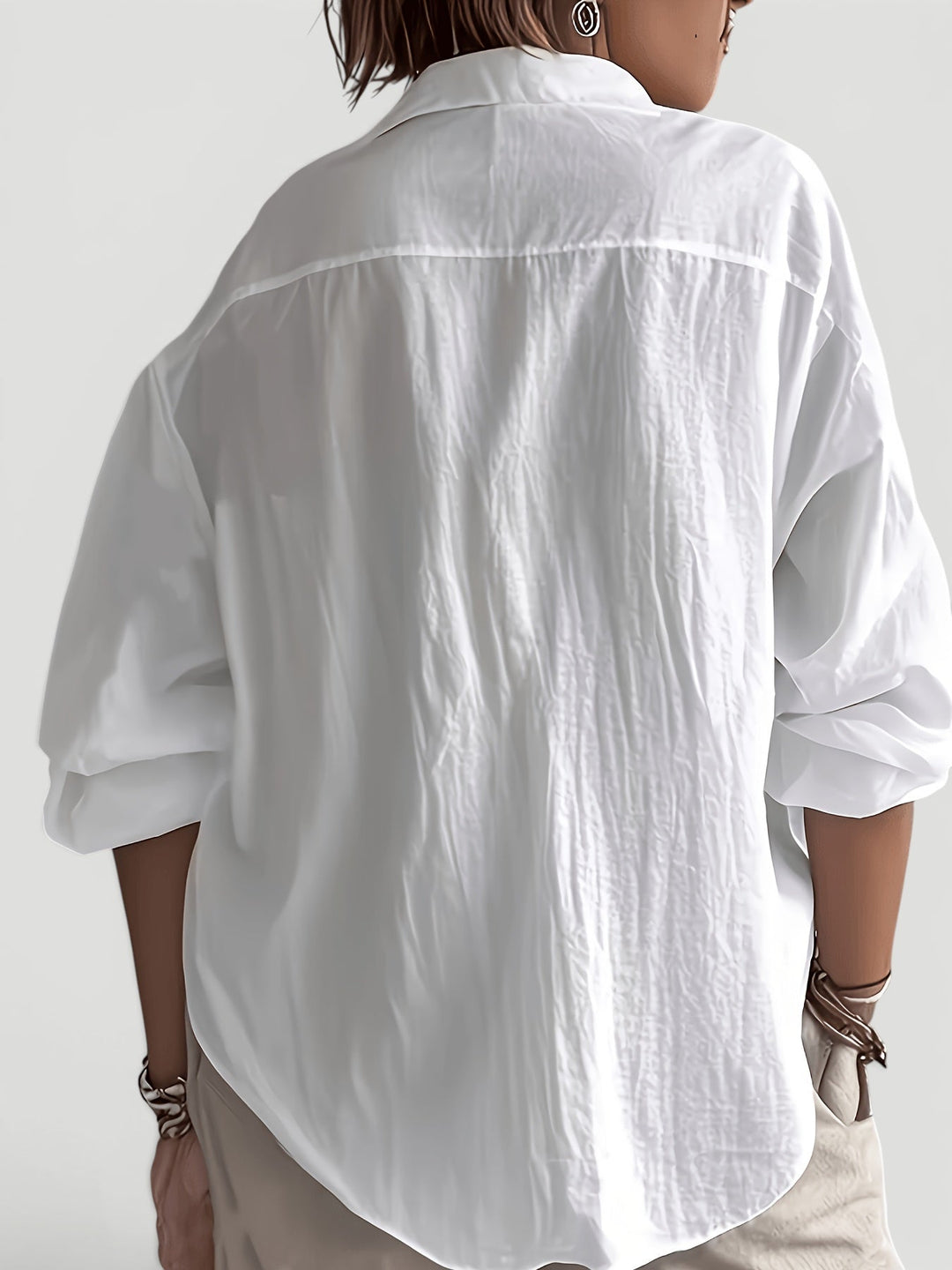 Sophisticated women's casual long sleeve shirt, relaxed fit, an elegant & versatile blouse for all seasons.