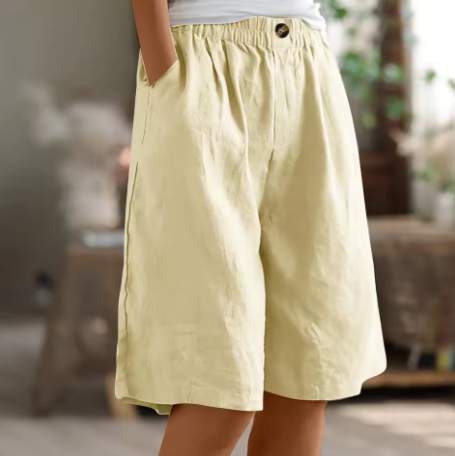 Stylish women's casual shorts in a relaxed fit for ultimate summer comfort and vacation style.
