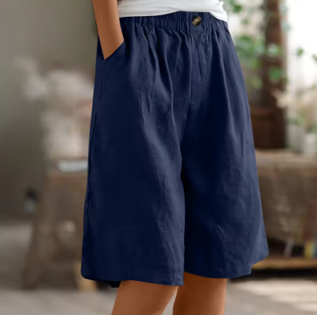 Plus size women's relaxed fit shorts, designed for summer comfort and casual fashion.