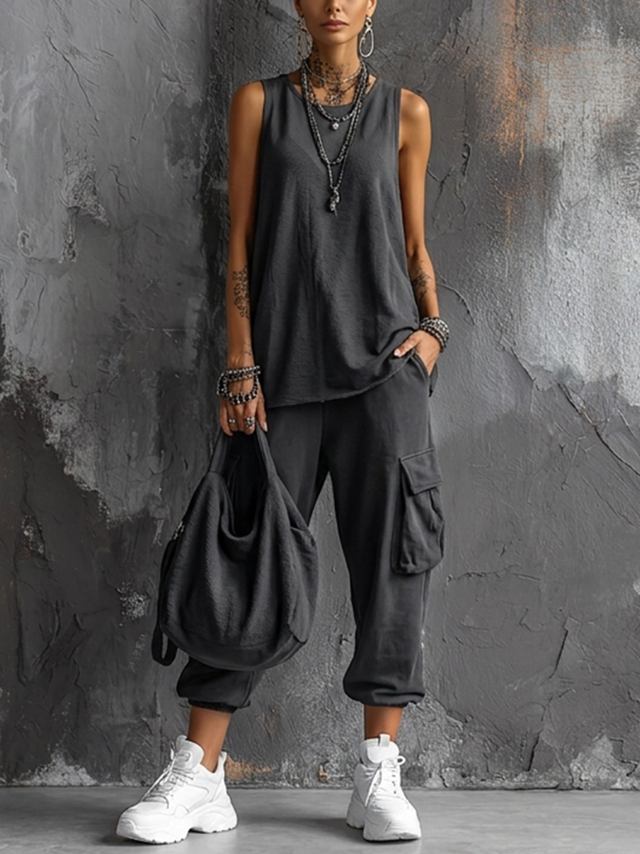 Women's relaxed fit loungewear set with sleeveless tank top & comfortable cargo trousers, perfect for casual wear.