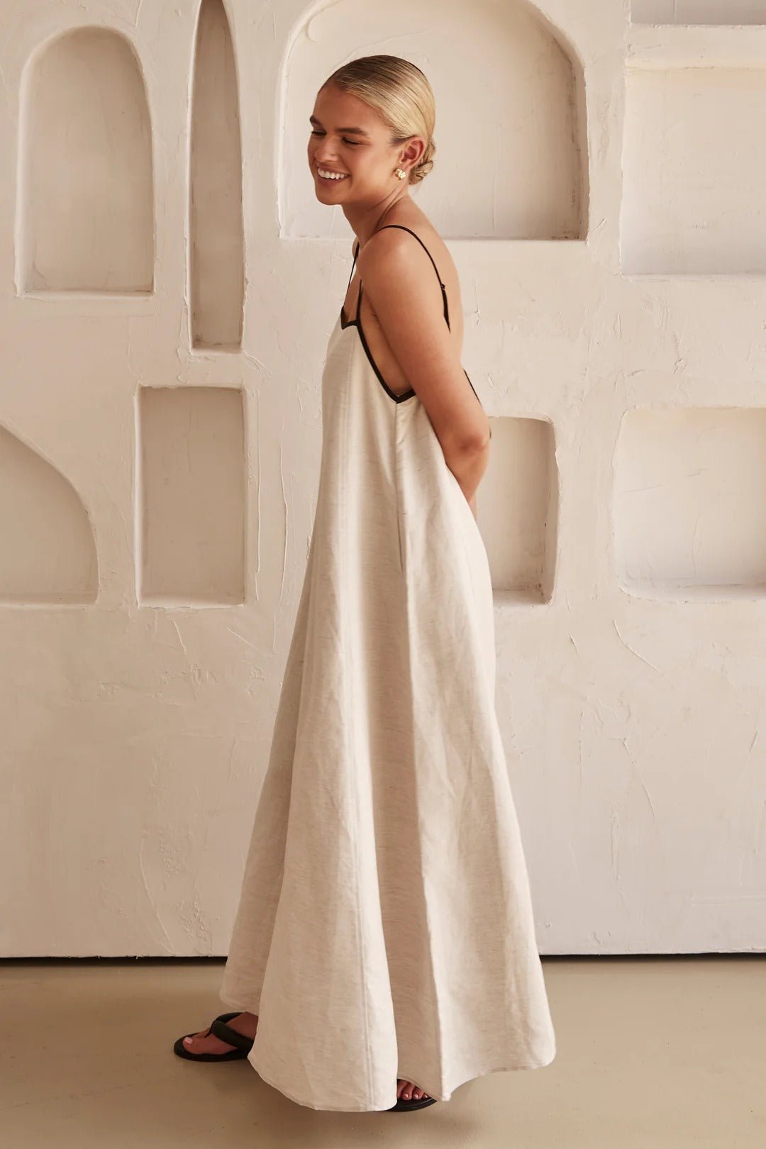 Women's relaxed fit maxi dress with adjustable straps & side pockets; a must-have casual summer dress.