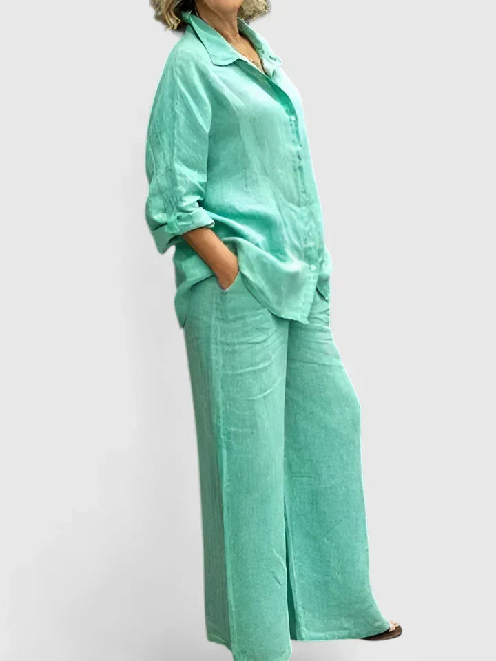 Versatile women's two-piece set: relaxed shirt & wide leg trousers for spring/summer casual chic.
