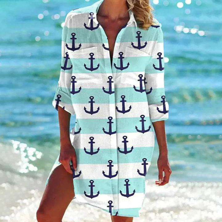 Comfortable women's short sleeve summer top, relaxed fit for casual wear and everyday style.