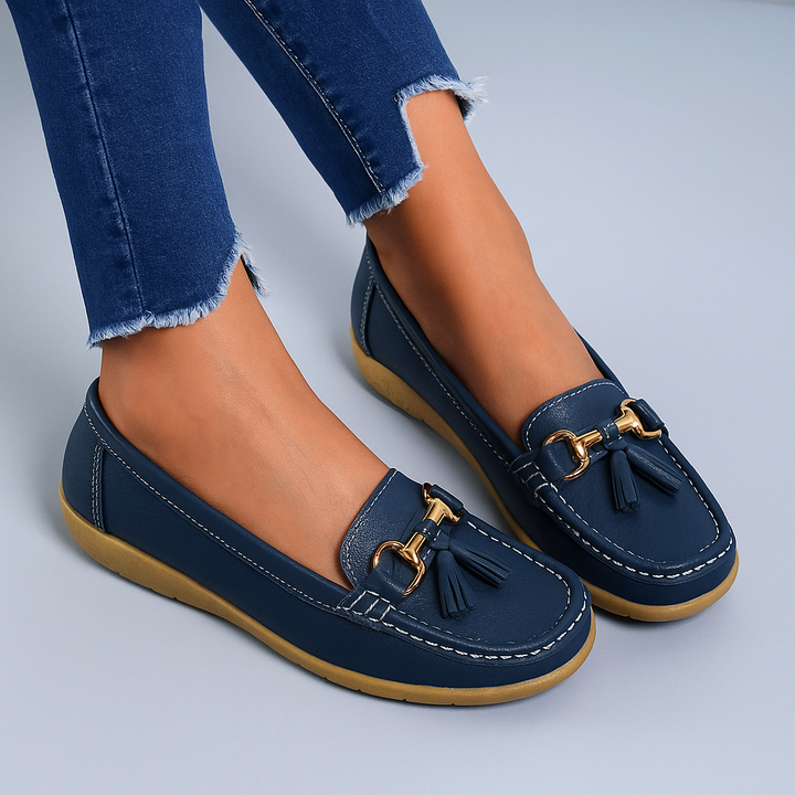 Spring/autumn women's retro wedge loafers; comfortable, round-toe slip-ons for casual or office wear.