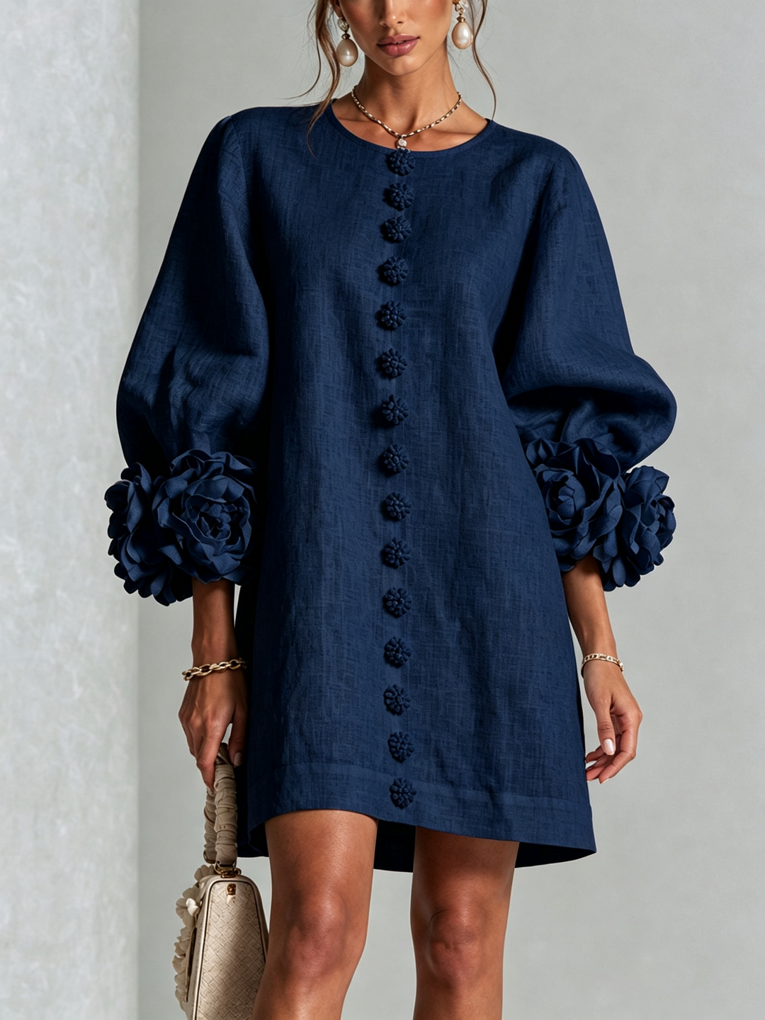 Summer ready long sleeve mini shift dress for women, round neck & vibrant floral pattern.