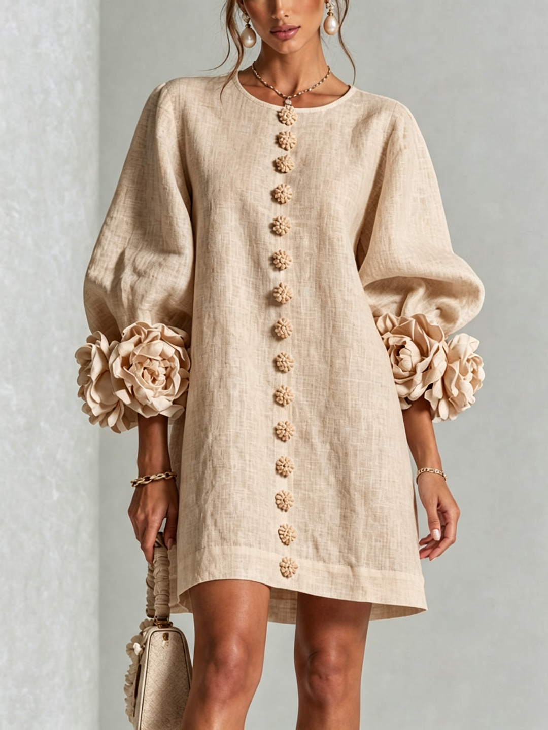 Versatile women's long sleeve mini shift dress, round neck, ideal for spring/summer casual.