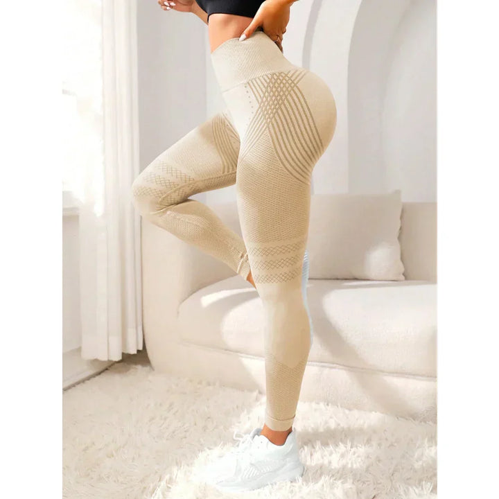 Comfortable women's high-waist seamless shaping leggings, perfect for fitness, yoga, & daily athleisure.
