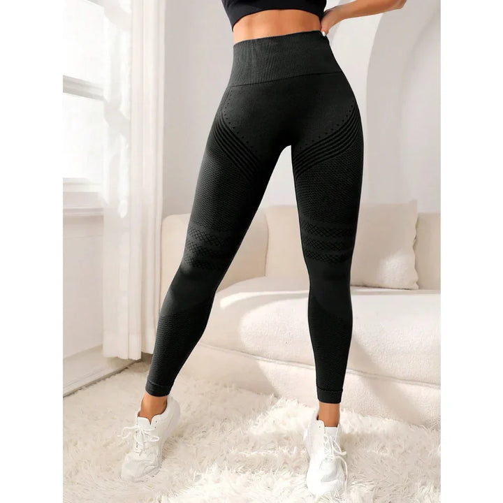 Flexible women's seamless high-waist yoga leggings, providing shaping support for all your poses.