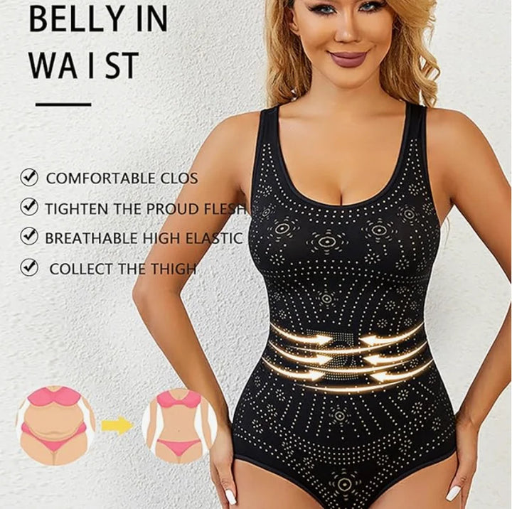 Versatile women's seamless sculpting bodysuit, ideal undergarment for a smooth and confident silhouette.