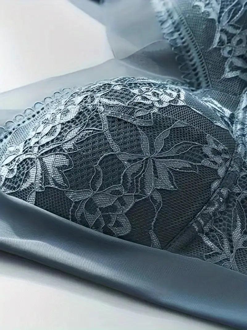 Women's ultimate comfort seamless wire-free bra, perfect for a smooth, invisible look under any outfit.