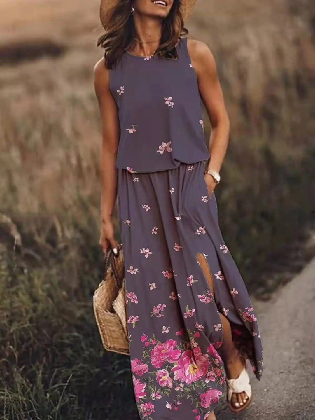Stylish women's sleeveless maxi dress, ideal as a beach or vacation boho sundress with an elastic waist.