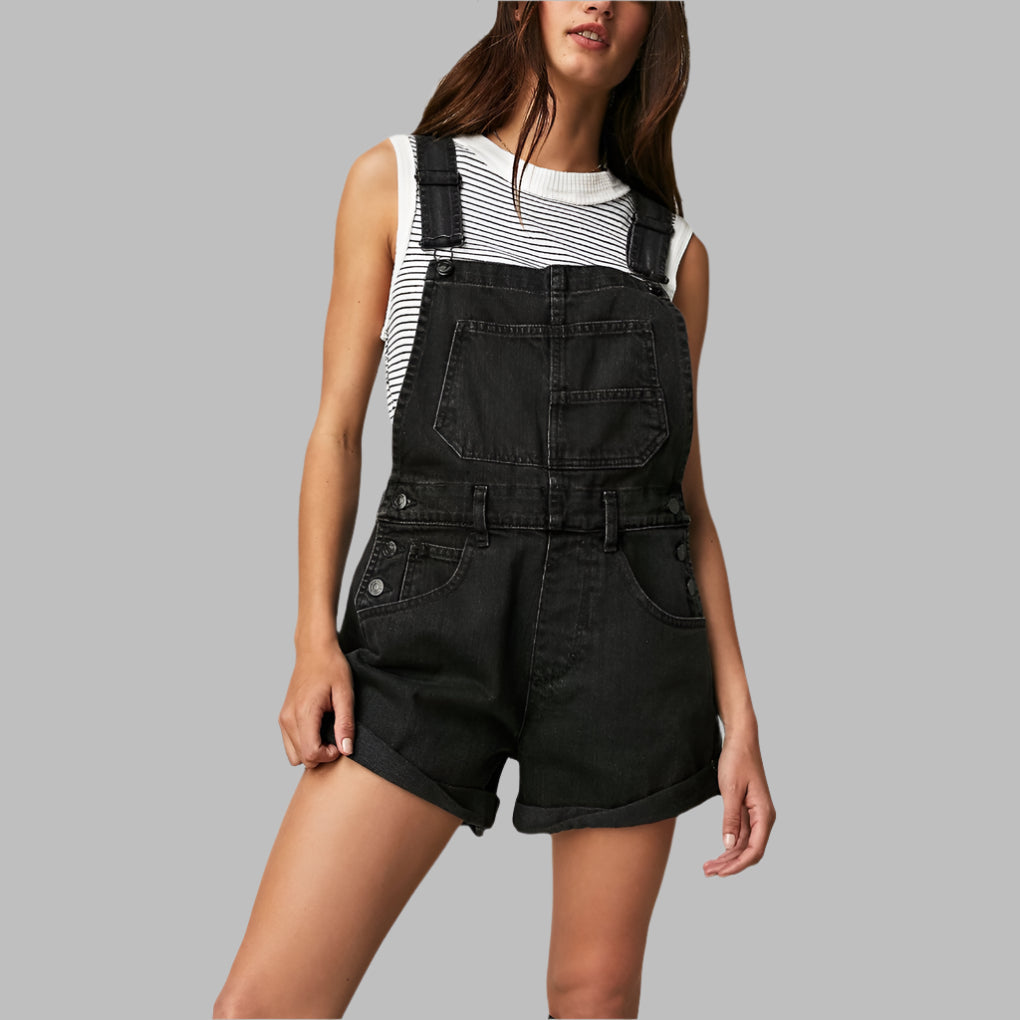 Stylish women's sleeveless denim jumpsuit with wide legs, ideal for effortless everyday wear & summer casual chic.