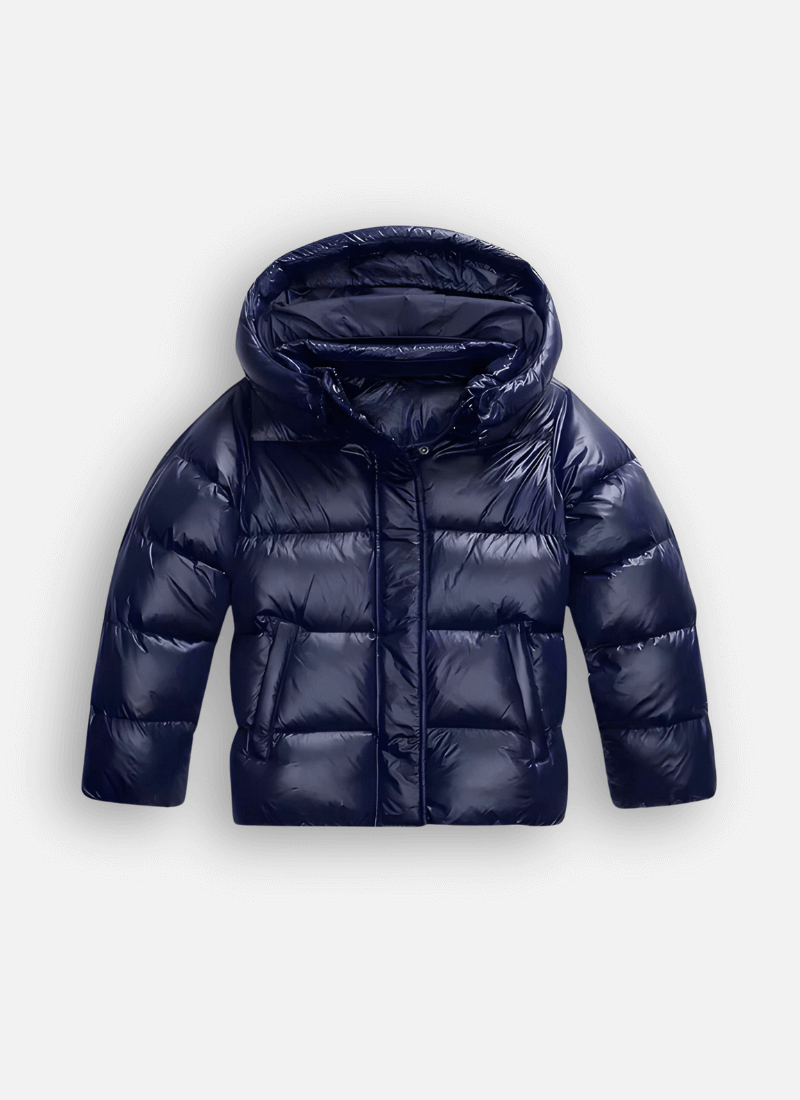 Trendy women's slim-fit puffer jacket for a warm winter look. Comfortable casual wear.