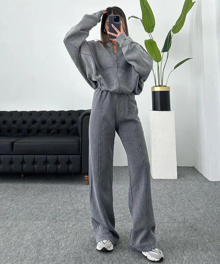 Women's soft polyester tracksuit set for ultimate comfort & casual style.