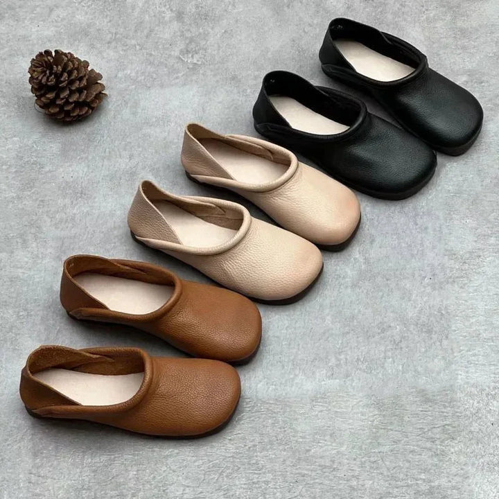 Chic women's round-toe sandals, offering soft comfort for spring and summer outfits.