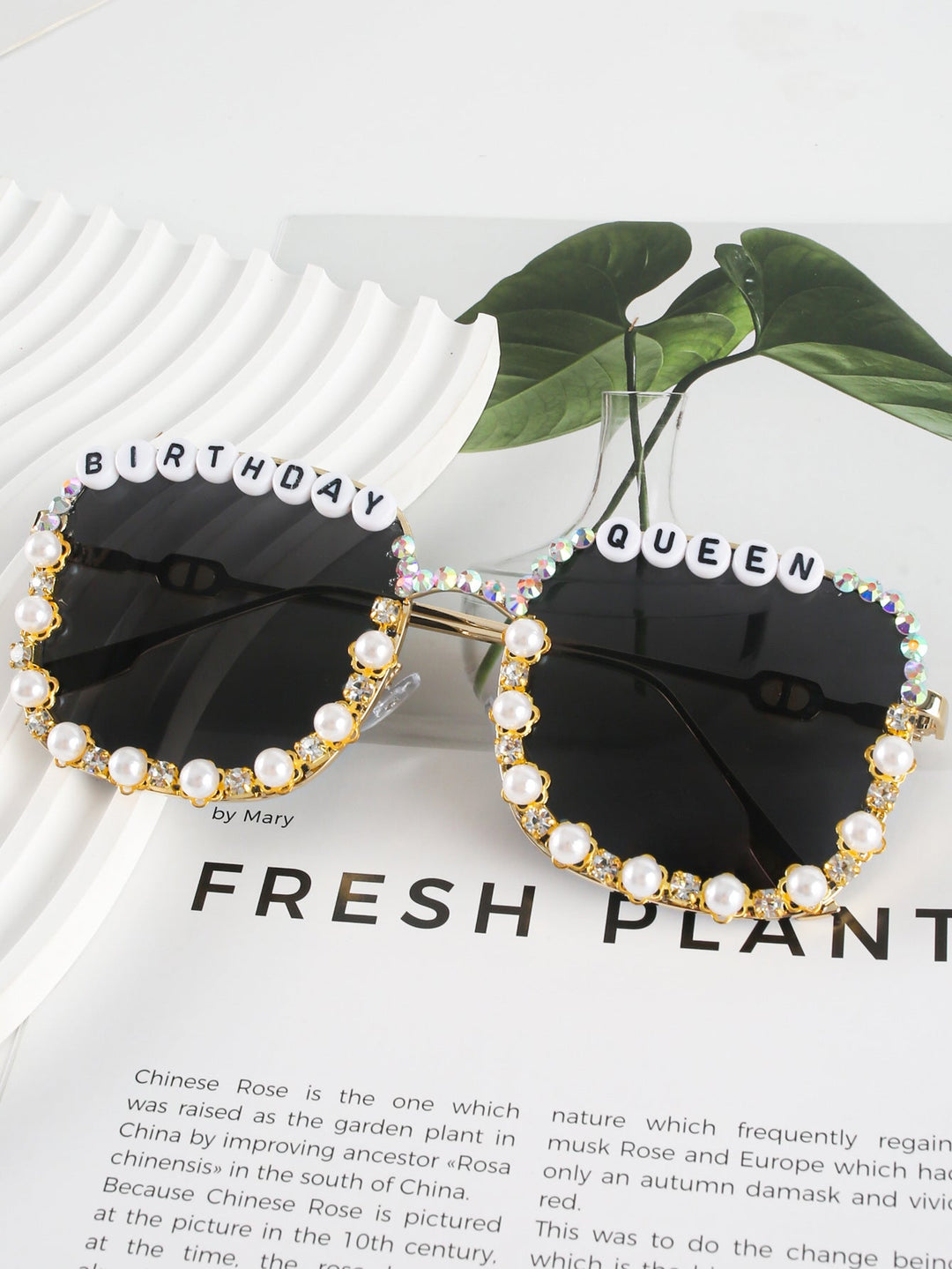 Shimmering 'Birthday Queen' heart sunglasses for women, adorned with rhinestones, perfect glamour accessory.