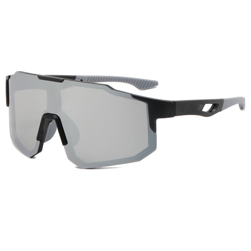 UV protective women's sunglasses for running, featuring interchangeable mirrored lenses for bright conditions.
