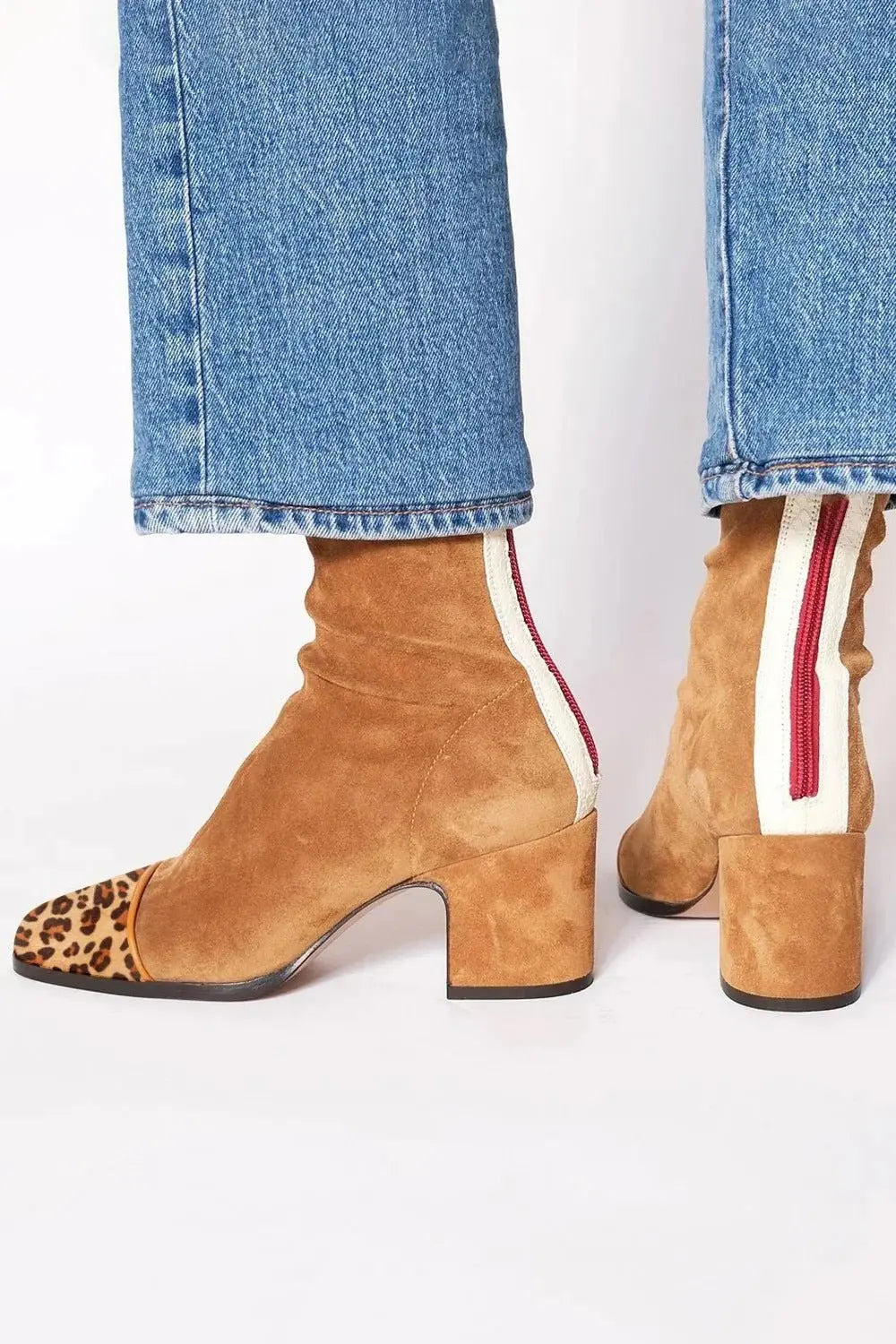 Comfortable women's square toe ankle boots with a stable block heel, ideal for everyday elegant style.