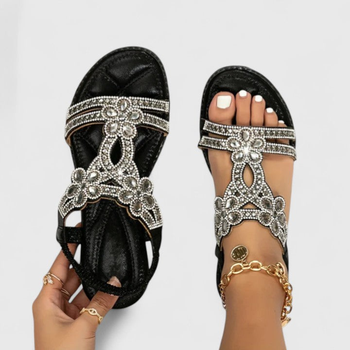 Stylish women's beaded orthopedic sandals, providing arch support and all-day comfort.