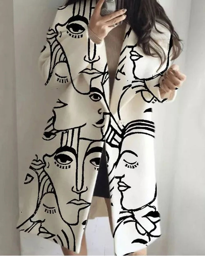 Comfortable women's oversized coat, a stylish & versatile fashion choice.